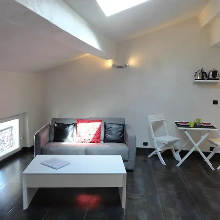 Apartman Chabaud Left Cannes